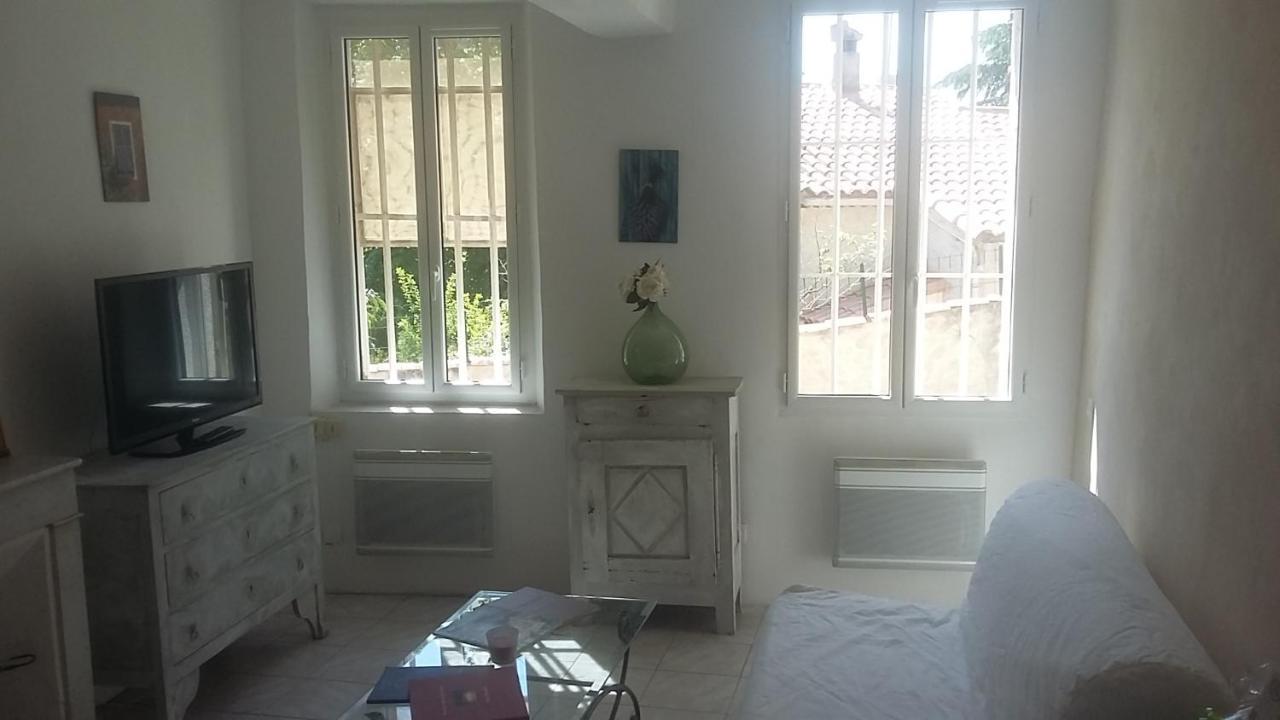 Appartement Dans Hameau Provencal アロッシュ エクステリア 写真