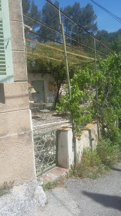 Appartement Dans Hameau Provencal アロッシュ エクステリア 写真