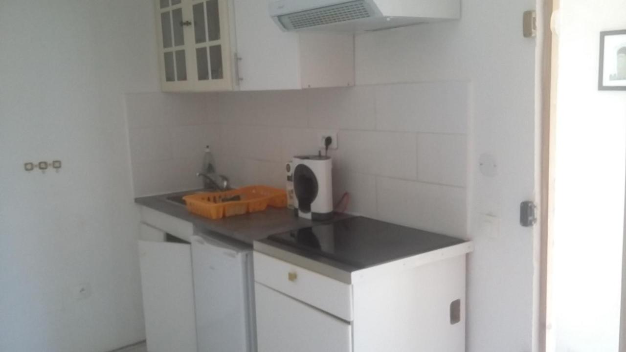 Appartement Dans Hameau Provencal アロッシュ エクステリア 写真